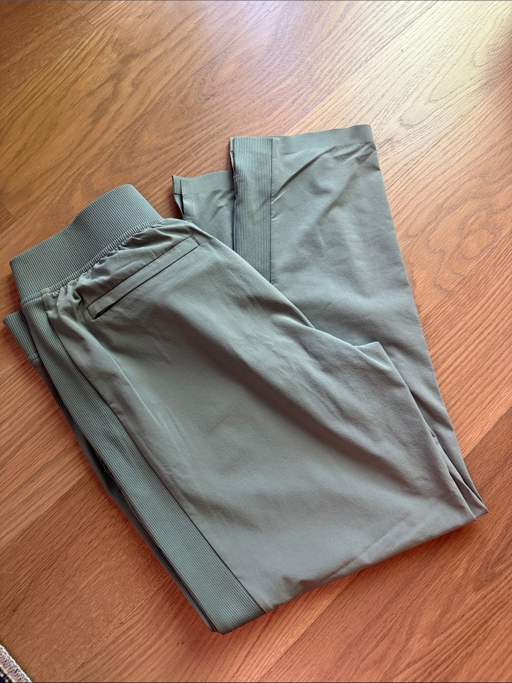 Athleta Brooklyn Jogger Pants